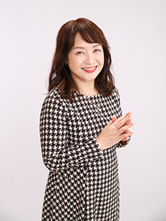 佐藤亮子先生
